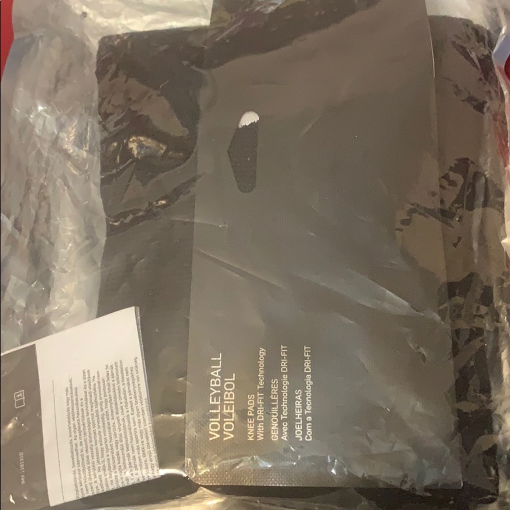 Nike volleyball knee pads